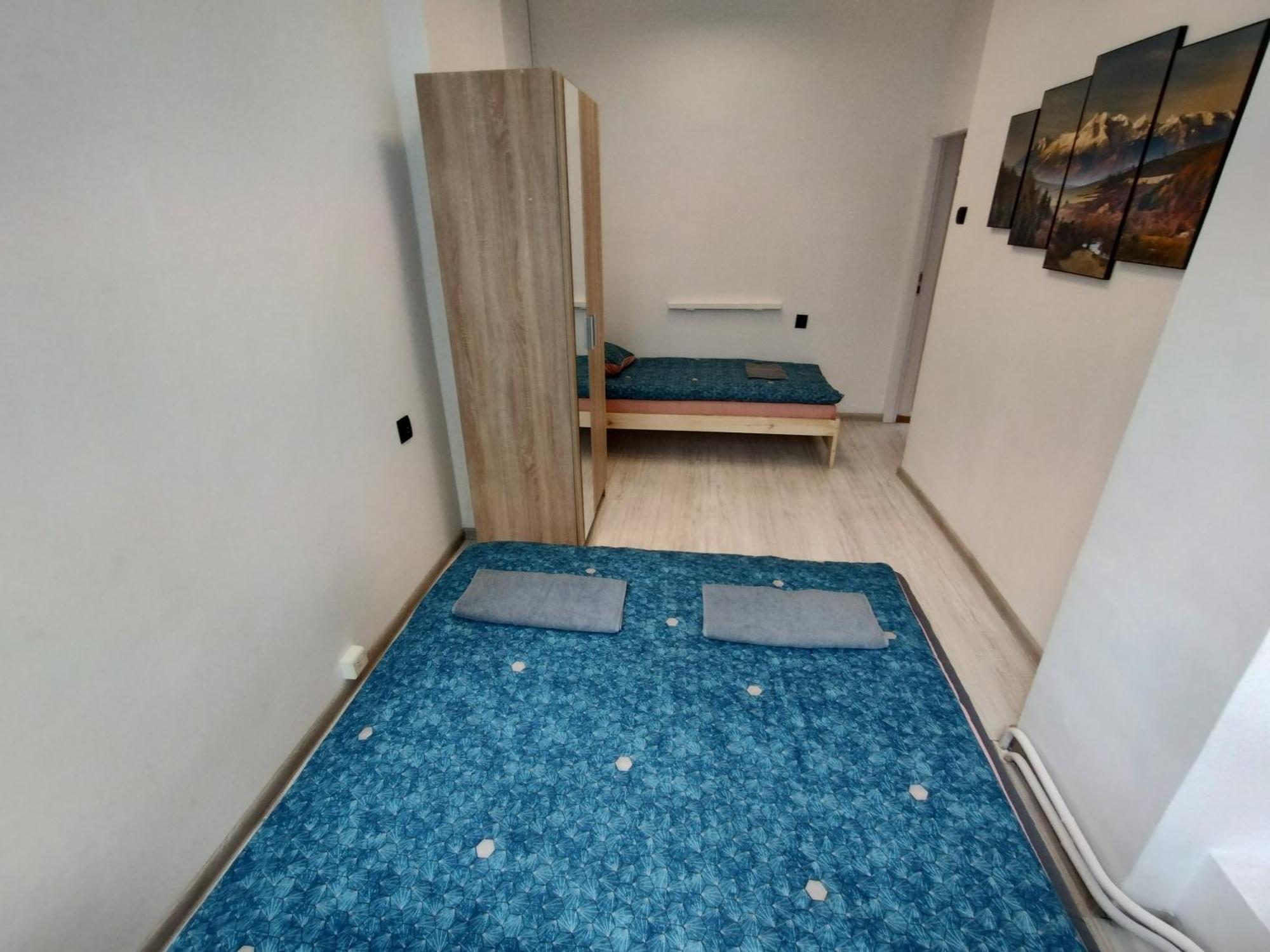Vasylok Hostel *